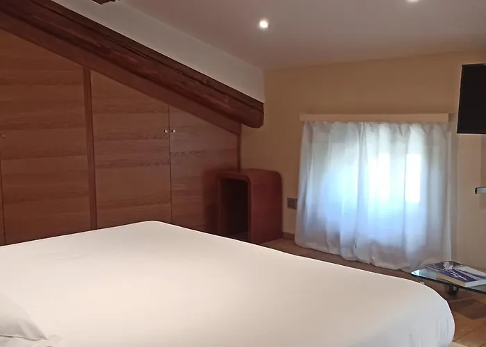 Nabila ريجّولو