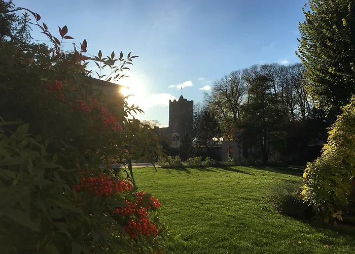 Nabila ريجّولو