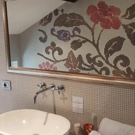 纳比拉别墅酒店 酒店 雷吉奥洛