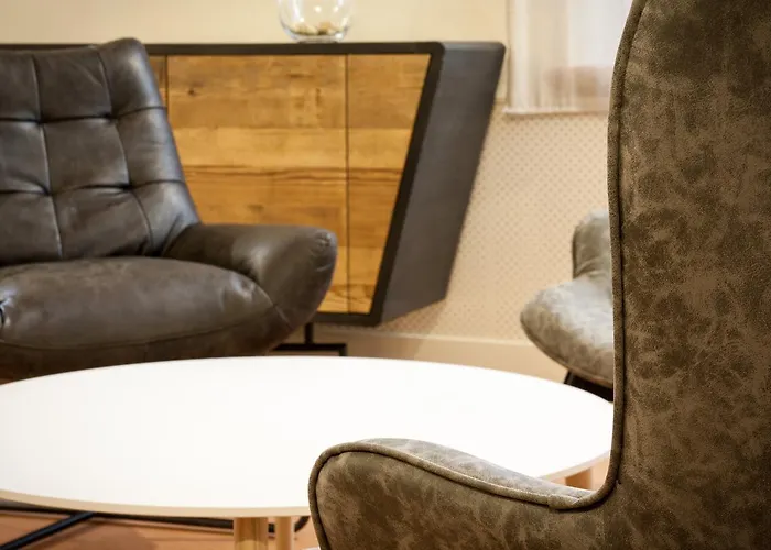 Отель Nabila Реджиолло